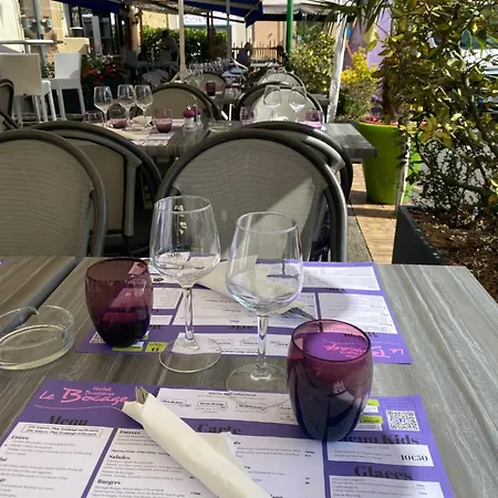 Le Bocage Hotel Montmarault